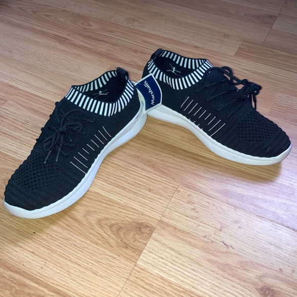 NWT Danskin Energy Black Sock Style Textile Sneakers Athleisure sz 8 - Picture 2 of 11